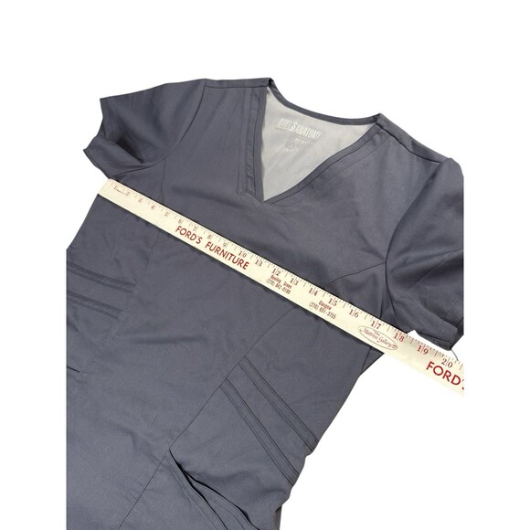 Grey’s Anatomy Modern Classic Fit V-Neck Scrub Top Granite Small 3 Pockets 41452 - Picture 5 of 9